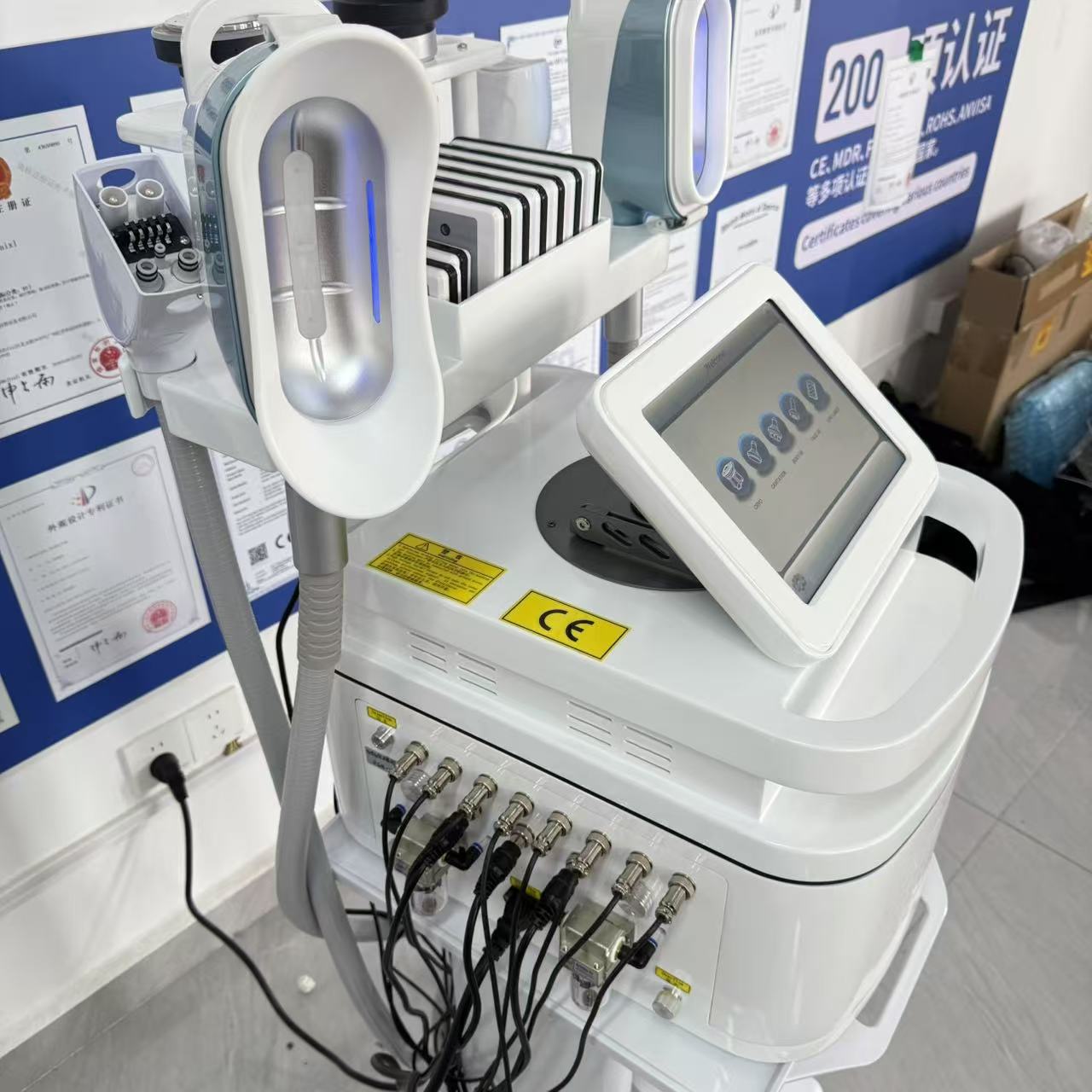 360° Freezing Body Contouring  - огляд і ціна Vacuum Cavitation Body Contouring